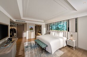 La Siesta Premium Lakeside