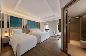 La Siesta Premium Lakeside