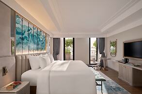 La Siesta Premium Lakeside