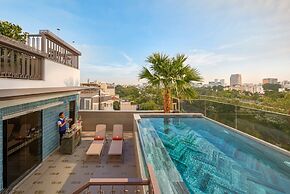 La Siesta Premium Lakeside