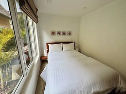 Siam Royal View Beachfront Villa by PSR