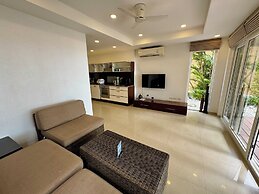Siam Royal View Beachfront Villa by PSR