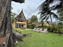 Siam Royal View Beachfront Villa by PSR