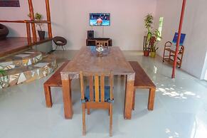 Silang Beach Resort and Diving