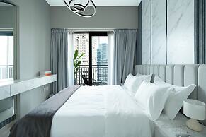 KeyRock Living - Dubai Skyline