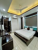 Hotel Komal Palace