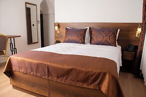 TASHAN1699 OTEL VE RESTORAN