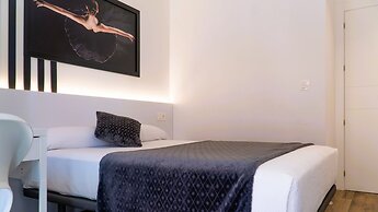 Apartamentos Identia by gaiarooms