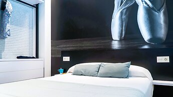 Apartamentos Identia by gaiarooms