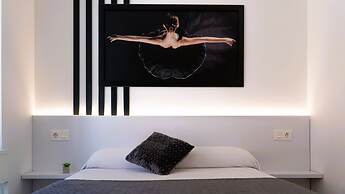 Apartamentos Identia by gaiarooms