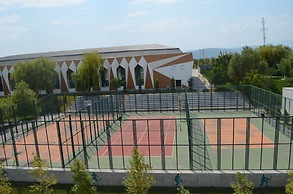 Arena Apartments & Villas Guba