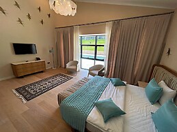 Arena Apartments & Villas Guba