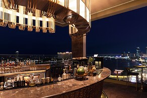 Soma Hotel Riverside
