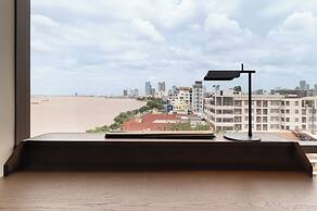 Soma Hotel Riverside