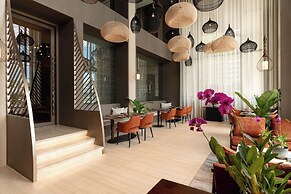 Soma Hotel Riverside