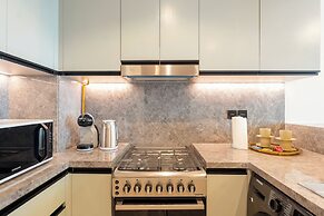 KeyRock Living - Golf Gate Apartment
