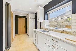 Host Stay Castle View