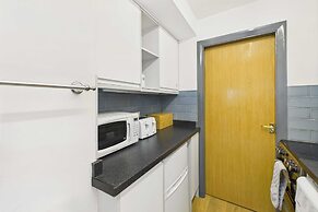 Host Stay Look Flat