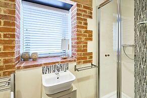 Host Stay Rupert s Barn
