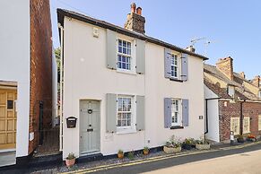Host Stay Old Stone Cottage