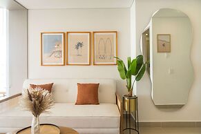 w Elegant 1BR in Crespo