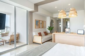 w Elegant 1BR in Crespo