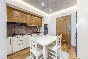 Skyline Apartment Free Parking