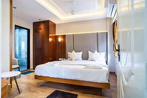 The Royal Nest Inn