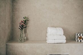 Hermes Hotel by Nestor