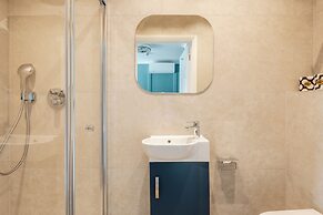 Hermes Hotel by Nestor