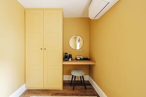 Hermes Hotel by Nestor
