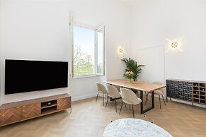 Rental in Rome Mellini View Apartment
