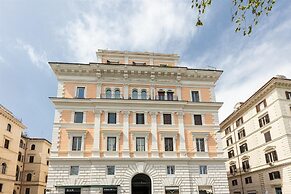 Rental in Rome Mellini View Apartment