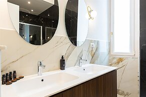 Rental in Rome Mellini View Apartment