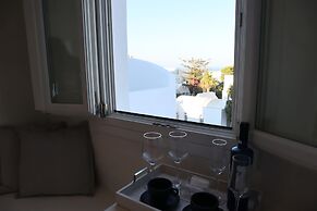 Santozen Suites