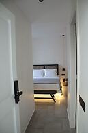 Santozen Suites