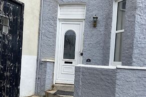 Studio Flat Yards From Bournemouth Beach