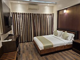R D HOTELS HSR