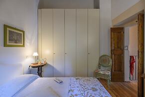 Villa Emily 10 by Marche Holiday Villas