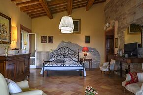 Villa Emily 10 by Marche Holiday Villas