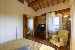 Villa Emily 10 by Marche Holiday Villas