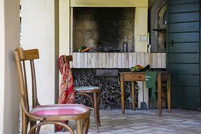 Villa Emily 10 by Marche Holiday Villas