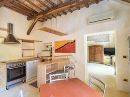 Charming Luxury Trastevere Apartment