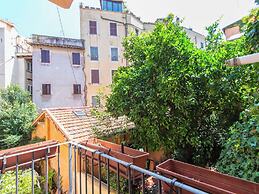 Charming Luxury Trastevere Apartment