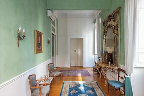 Vatican Luxury Three Bedroom Apartment