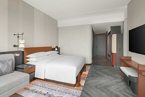Renaissance Korla Hotel