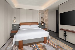 Renaissance Korla Hotel