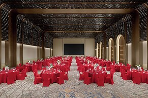 Renaissance Korla Hotel