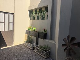Bryanston Palms Accommodation