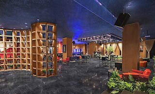 Hualuxe Handan by IHG